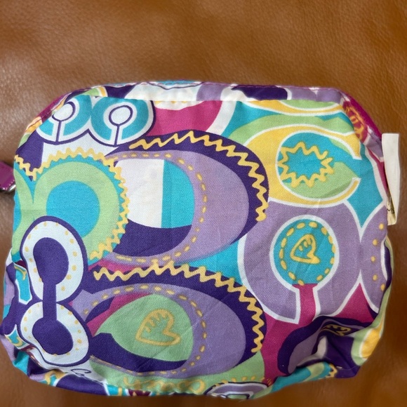 Coach POPPY GLAM SIGNATURE Sis Print Fold Packable Shopper Travel Tote 62112 NWT - Picture 10 of 12